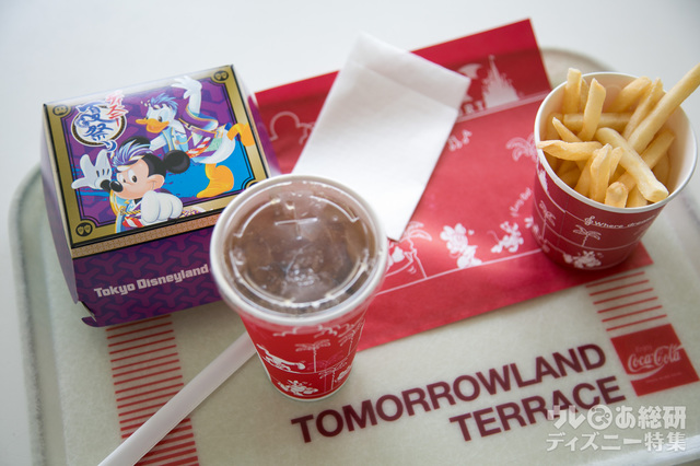 「トゥモローランド・テラス」スペシャルセット ¥980｜東京ディズニーランド「ディズニー夏祭り」（2016年）