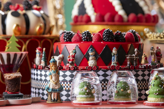 アリスの気まぐれクリスマス・ティーパーティー