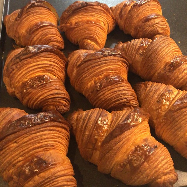 製パン麦玄 クロワッサン