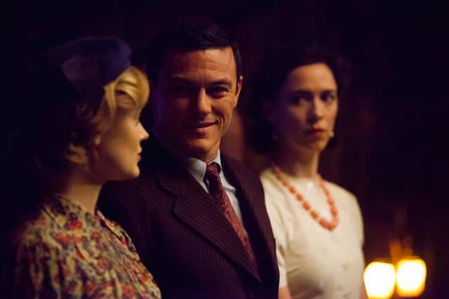 「ワンダー・ウーマンとマーストン教授の秘密」© 2017 PMWW LLC. All Rights Reserved.