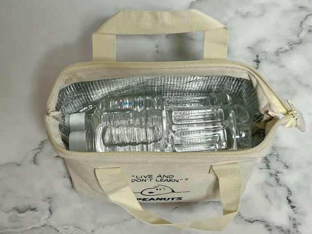 【SPRiNG7月号増刊付録】「スヌーピー保冷機能付きランチバッグ」ファスナーを閉めたい場合は、500mlのペットボトルが3本収納可能です♪