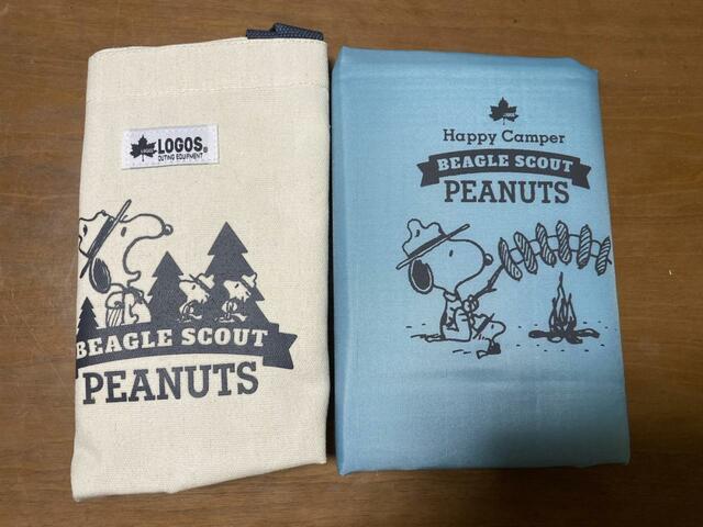 【リンネル2023年5月号　SNOOPY/LOGOS[スヌーピー／ロゴス]便利サイズの保冷巾着＆トートバッグ】折り畳まれた状態で梱包されている