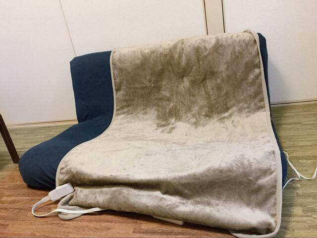 【無印良品 ソファで使えるホットシート】エアコンとの併用もおすすめ