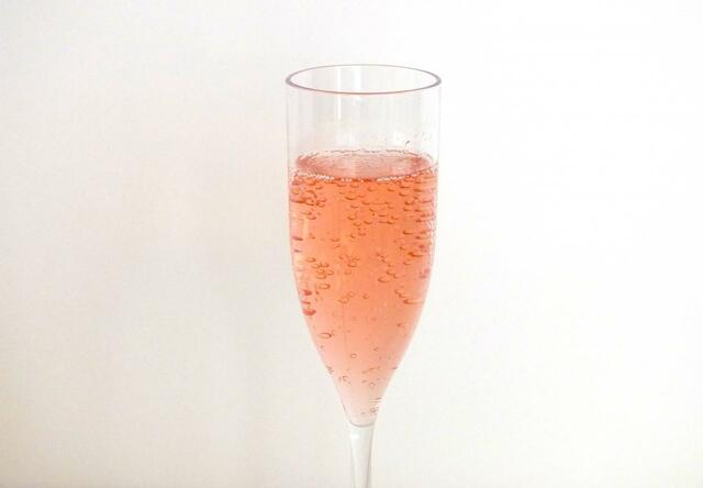 【カルディいちごバッグセット】冷やして飲むとさらに美味しい！