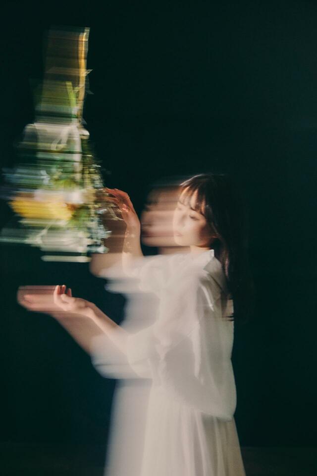 泊まれる演劇『雨と花束』