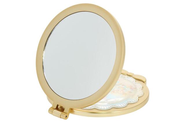 コンパクトミラー 2,500円｜東京ディズニーシー25周年「ダッフィー＆フレンズのファインド・ユア・ビューティフル・ブルー！」グッズ｜販売店舗：東京ディズニーシー「マクダックス・デパートメントストア」｜発売日：2026年4月14日（火）