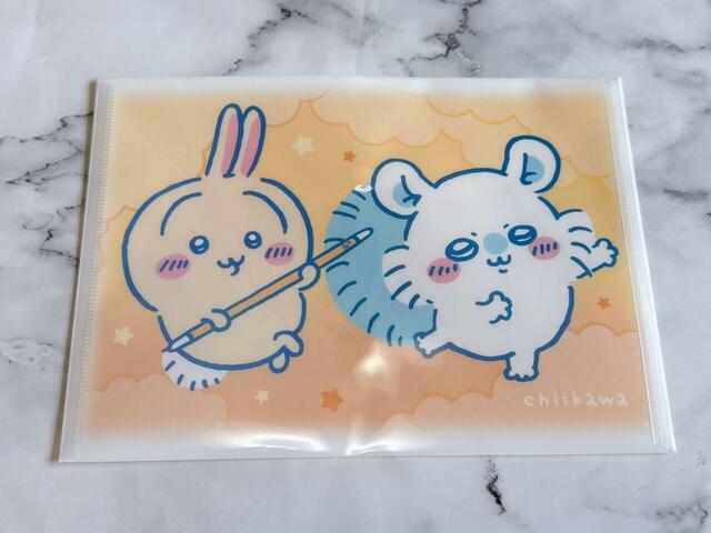 うさぎはモモンガと登場！