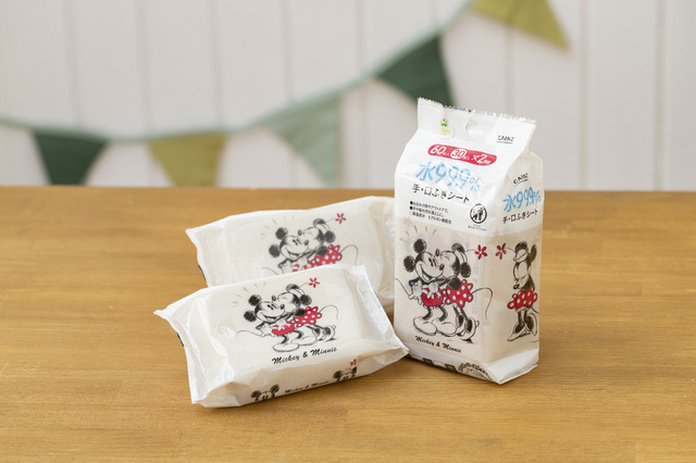 <ミッキー&ミニー>水99.9% おでかけ 手・口ふきシート 30枚×2個組