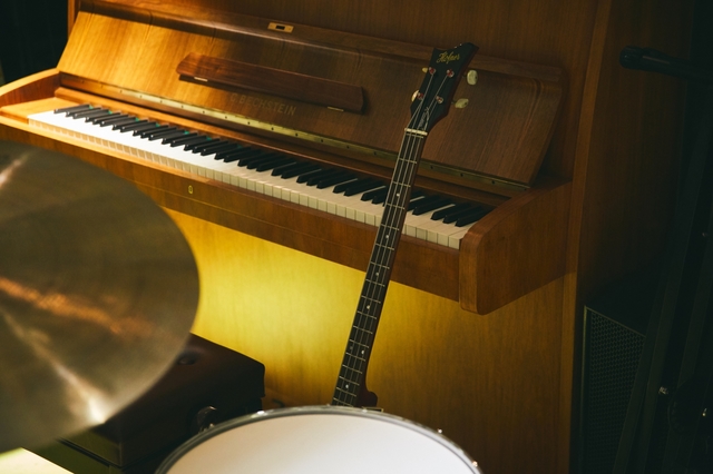 ダイニングバー「麦ノ音」