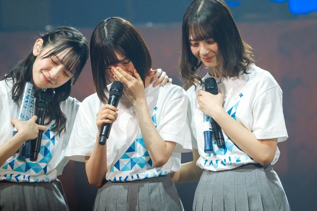 日向坂46 無観客配信ライブ『ひなくり2020 ～おばけホテルと22人のサンタクロース～』
