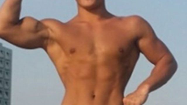 日焼けしてよりたくましい! これだ〜れだ？「マッチョ29」