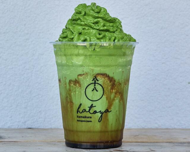 八十八シェイク＋泡抹茶：1,001円＋401円(どちらも税込)　【横浜髙島屋地下1階に初出品「八十八氷」1ヶ月限定販売】