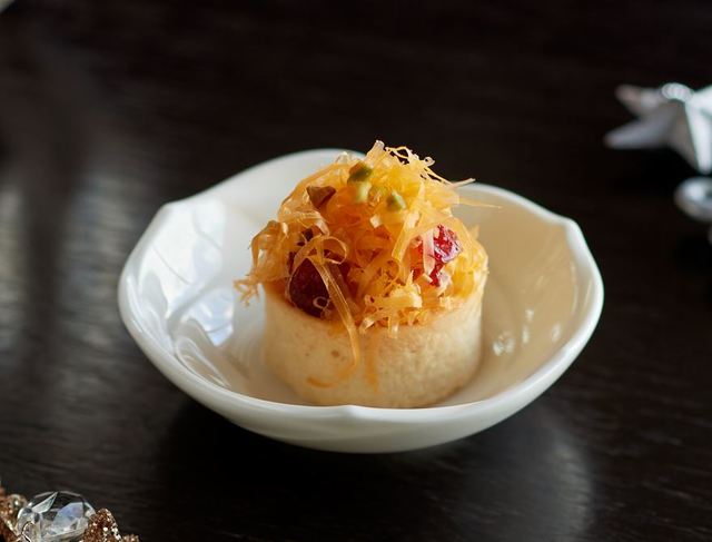 江戸みそフォアグラのコンフィ林檎とハニークリーム