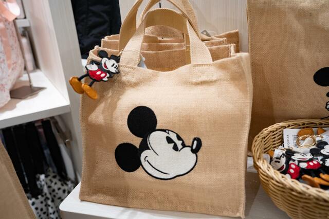 ミッキー トートバッグ (S) 刺しゅう Linen Tote4,000円