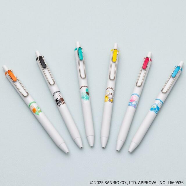 【はぴだんぶい×古川紙工 アイスクリームショップシリーズ】7月12日（土）からはユニボールワン ボールペン（各税込330円）や、ぬいぐるみキーホルダー（各税込2,530円）など新たなアイテムも仲間入り予定！