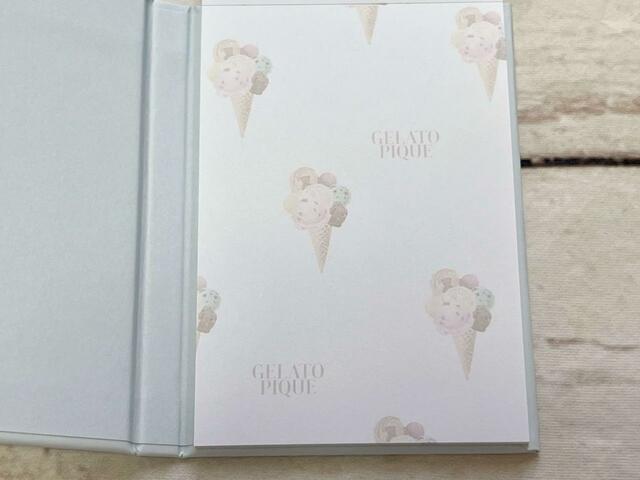 2つ目はポーチと同じ総柄です♪【sweet 2023年10月号付録】「gelato pique（ジェラートピケ）特製　上質サテンポーチ＆ハードカバーメモノート」