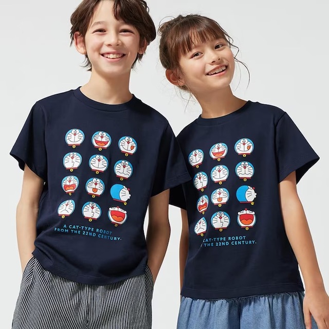 KIDS(男女兼用)グラフィックT(半袖) DORAEMON ¥990