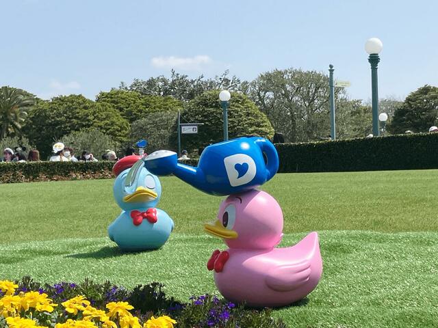 現地のデコレーションのようす【「ディズニー・パルパルーザ“ドナルドのクワッキー・ダック！ダック！ダックシティ！”」】