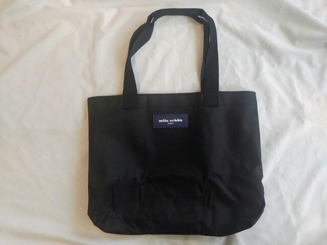 シンプルで落ち着いたデザイン