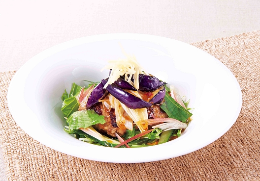 えごまと茄子の香味野菜ハンバーグ