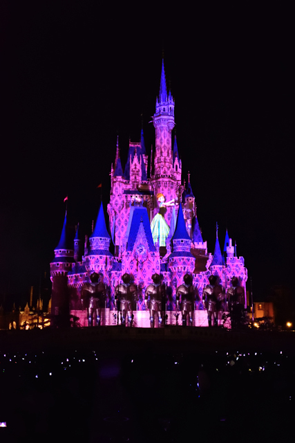 東京ディズニーランド「ワンス・アポン・ア・タイム～スペシャルウィンターエディション～」映画『アナと雪の女王』シーン全公開! ©Disney 11