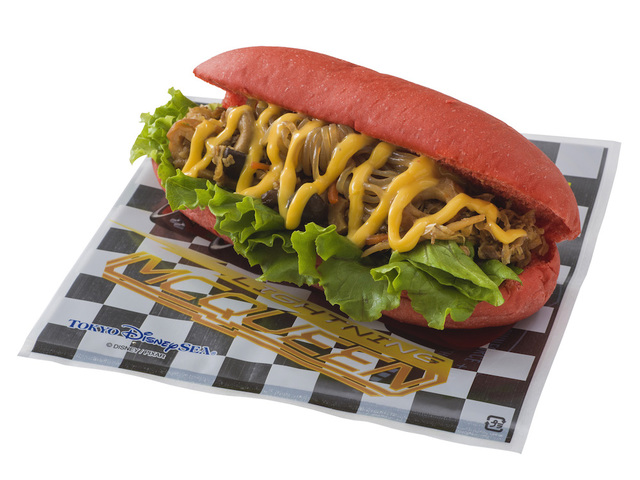 ライトニング・マックィーン・セット 1,260円｜ニューヨーク・デリ｜東京ディズニーシー「ピクサー・プレイタイム」スペシャルメニュー