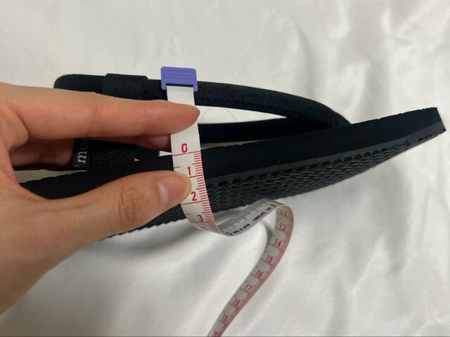  【mont-bell　スリップオンサンダル】厚みは約1.5cmです