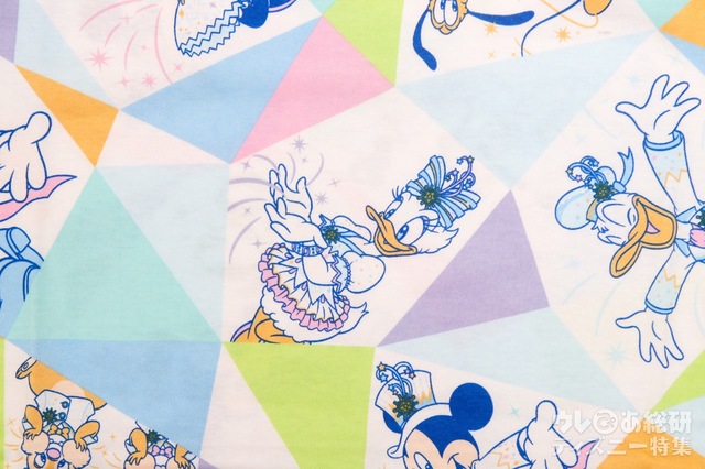 総柄Tシャツ｜デイジー