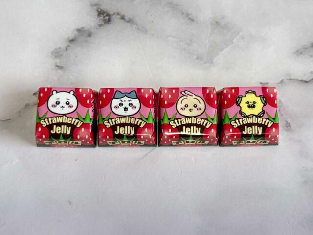 いちごゼリー味は4種類コンプリート。残念ながらカブトムシに出会えず…！