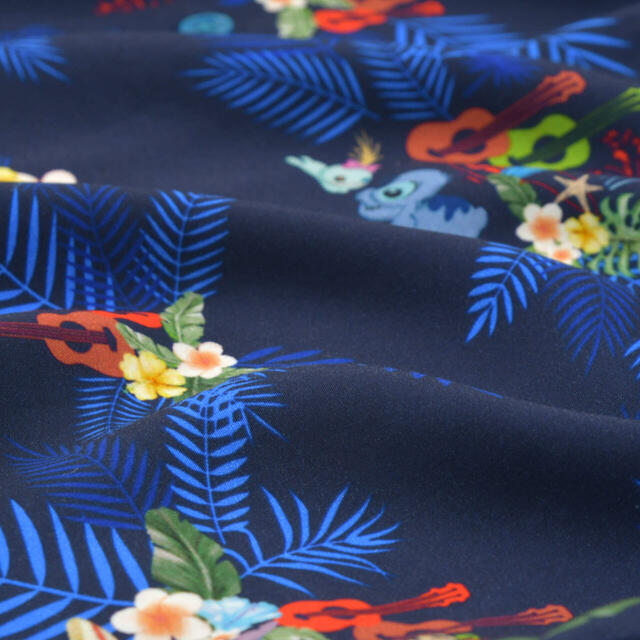 スティッチ＆スクランプ 半袖シャツ Disney Stitch Day Collection 5,900円