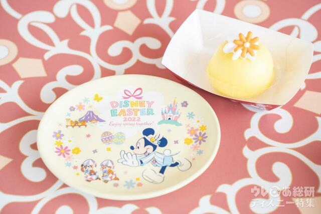 レモン＆ハニームースケーキ、スーベニアプレート付き 900円