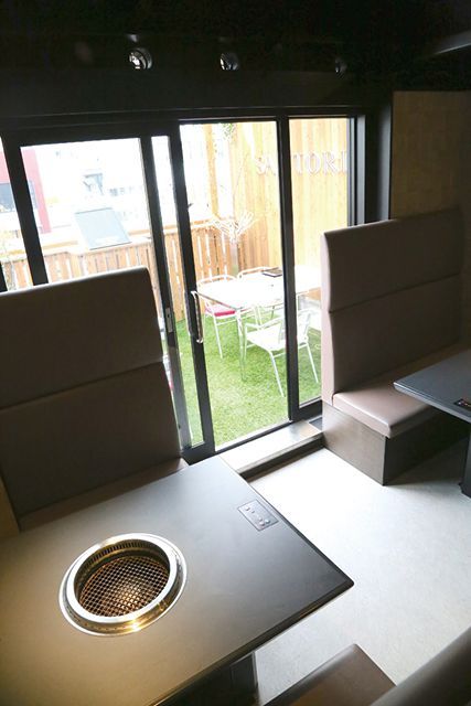 【関西】セルフ鶏焼の名店／【宗右衛門町】Santori難波本店　店舗内観