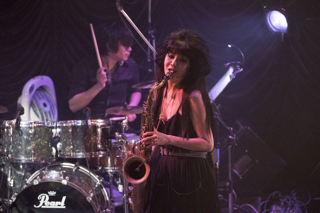 yukarie（sax）　撮影・大島康一