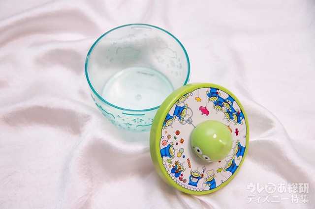 リトルグリーンまん、スーベニアケース付き 1250円