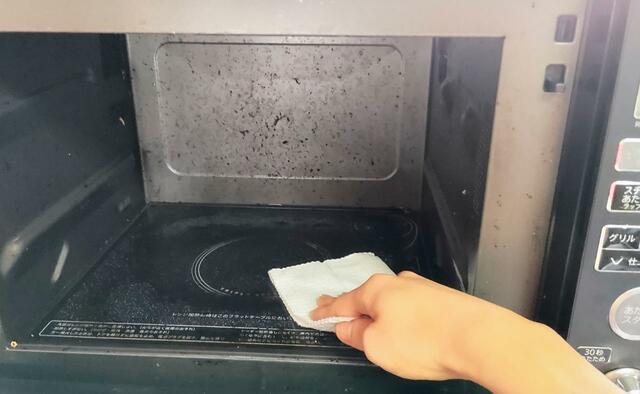 【レック　水の【激落ちくん】超厚ウエットシート　120枚（20枚×6パック）　798円】電子レンジの中もラクラクお掃除できる