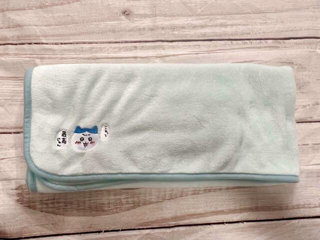 縦半分、横を横を3等分に折ります