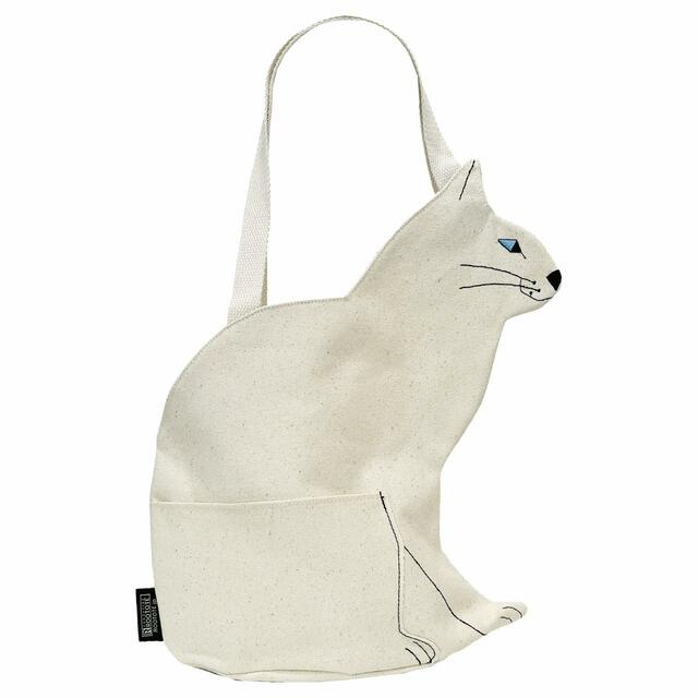 背面にはハンカチなどの収納に便利な「ルーポケット」付き