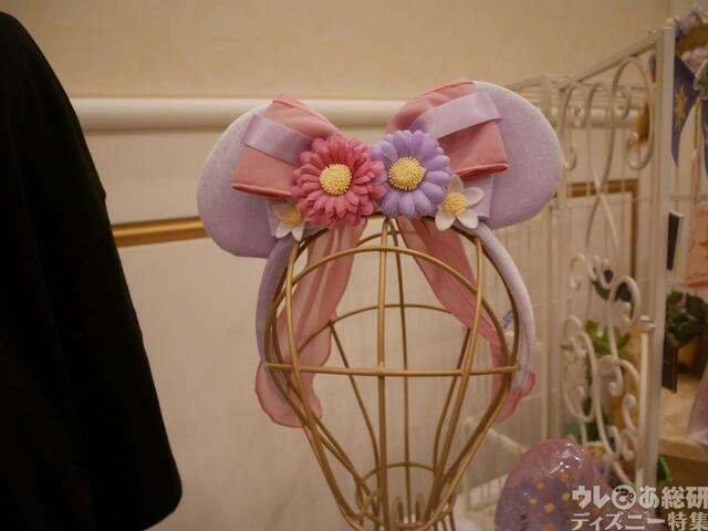 カチューシャ 2,200円|「ラプンツェルのランタンフェスティバル」をテーマにしたグッズ|東京ディズニーシー新テーマポート「ファンタジースプリングス」|販売店舗:東京ディズニーシー「エンポーリオ」|発売日:2024年5月28日(火)