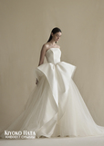 クラウディア｜KIYOKO HATA（キヨコハタ）｜新作ウェディングドレス
