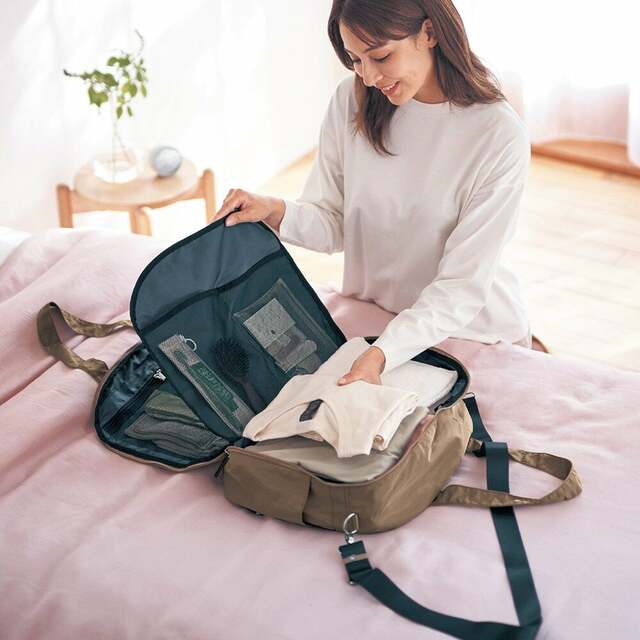 <mottemii>旅先での整理整頓もラク!荷造り上手な3WAYボストンバッグ 6,990円(税込)