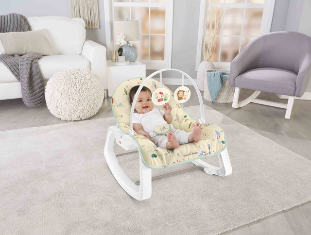 「サンリオベビー インファント・トドラーロッカー」（13,750円税込・メーカー希望小売価格）