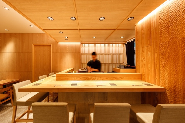 日本酒原価酒蔵 新宿東口店