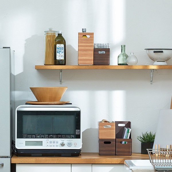 【ベルメゾン】暮らしに馴染む木目調の折りたたみ式収納ボックス「KIINI」