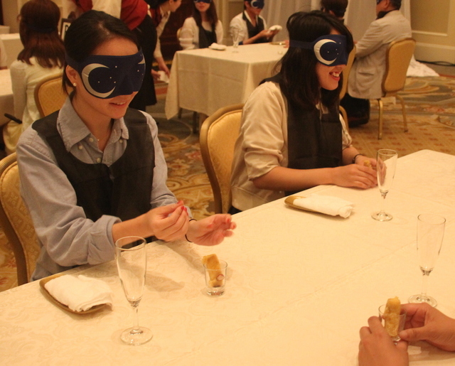 「ディズニー・ダイニング・ウィズ・ザ・センス~ディズニー映画『ライオン・キング』より~」 2016 夏