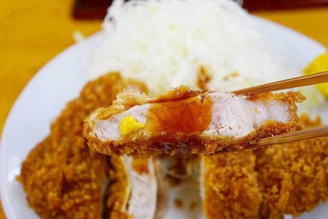 「とんかつ いちかつ」　ロースかつ定食