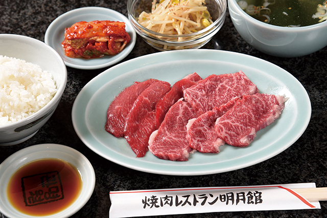 カルビ・ロースランチ（ライス・キムチ・ナムル・スープ付）1,200円｜明月館