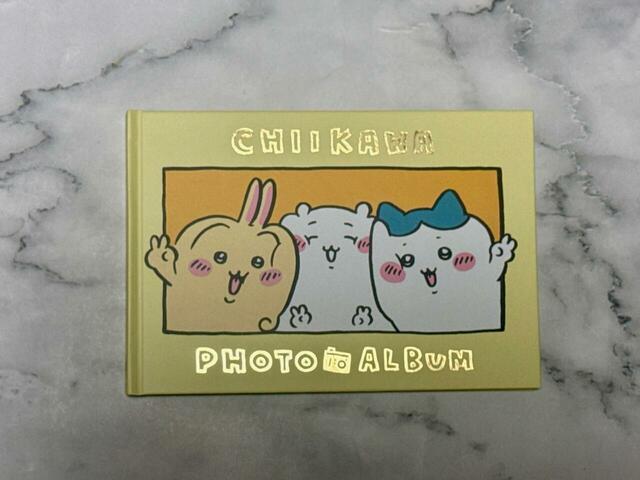 フルカラーのイラスト入り！ぎゅっと顔を寄せ合ったちいハチうさが尊い！