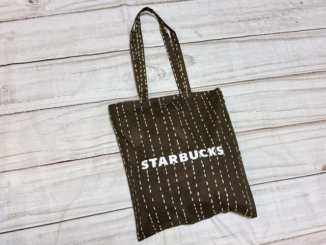 外出先で仕事をする際の荷物を収納!