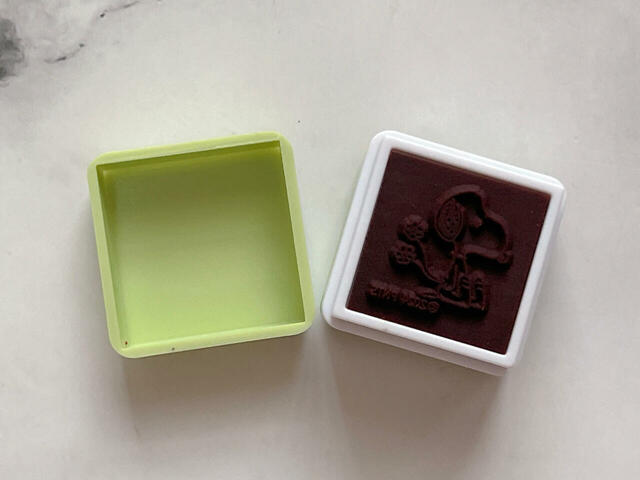 イラストはスヌーピー！