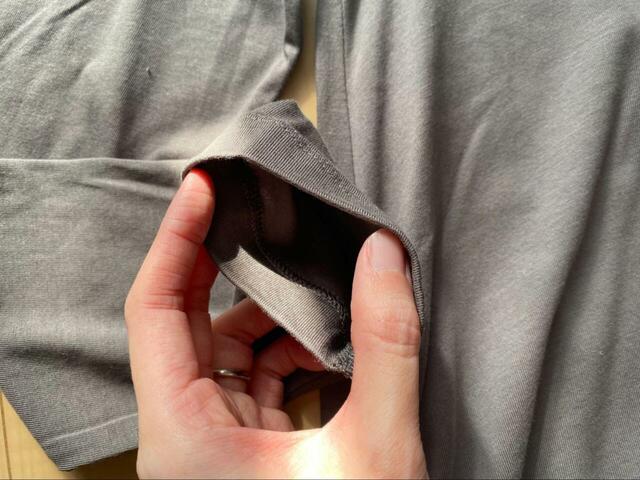 【無印良品　なめらか天竺編みクルーネック長袖ワンピース】春先や秋口には一枚で、冬にはタートルネックやカーディガンを重ねてもOK！